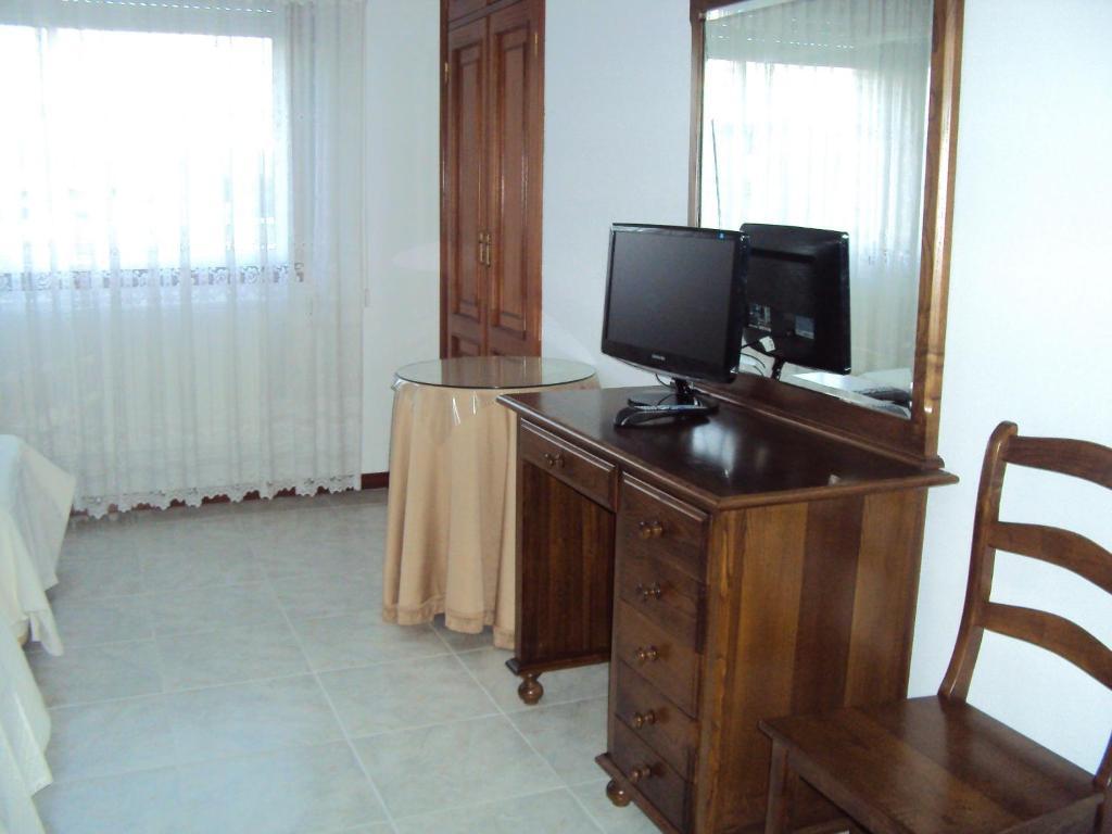 Casa Fuentes Hotel Poio Room photo
